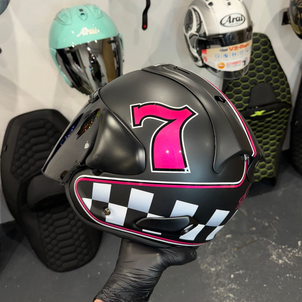 Arai Café Racer